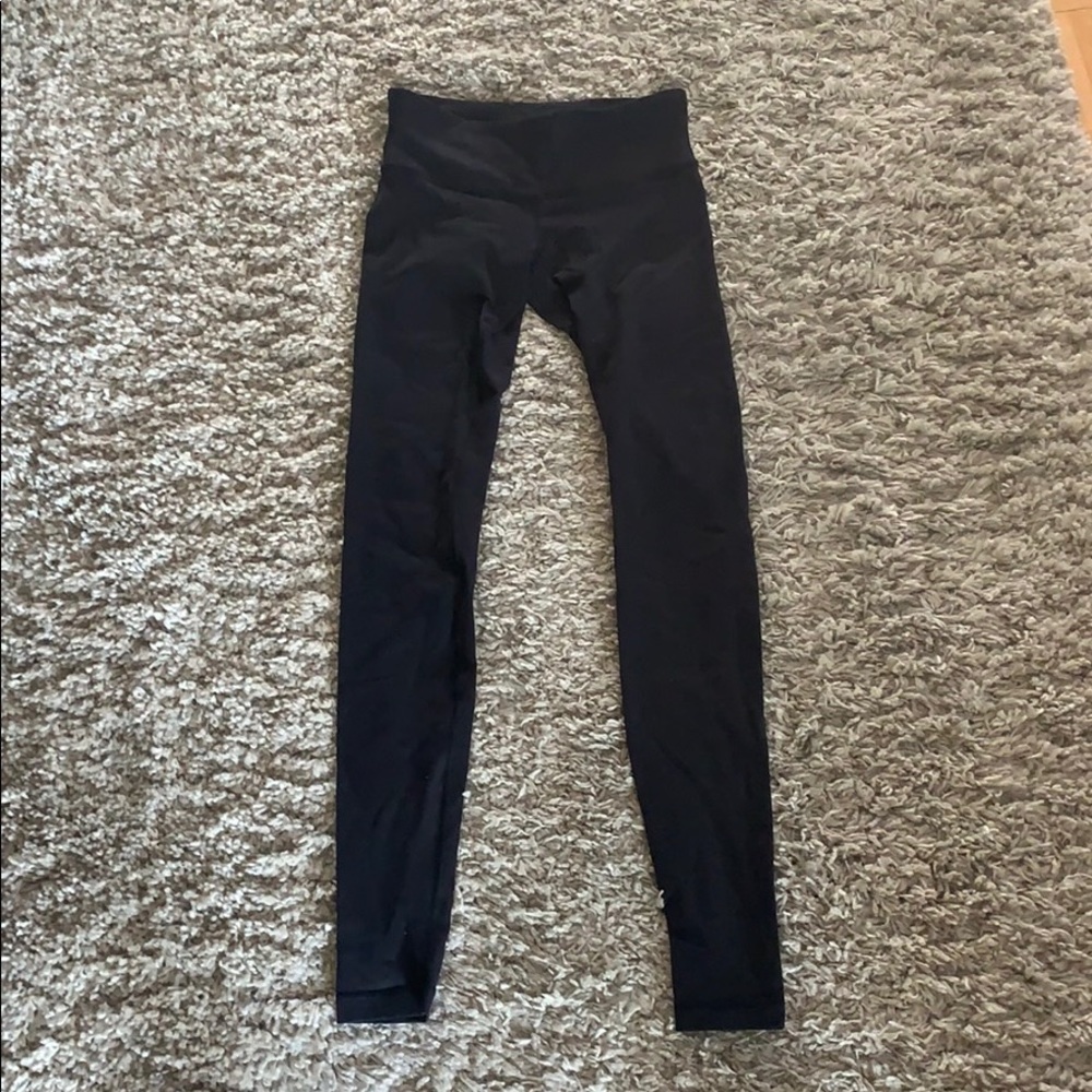 LuLu Lemon Wunder Under Leggings